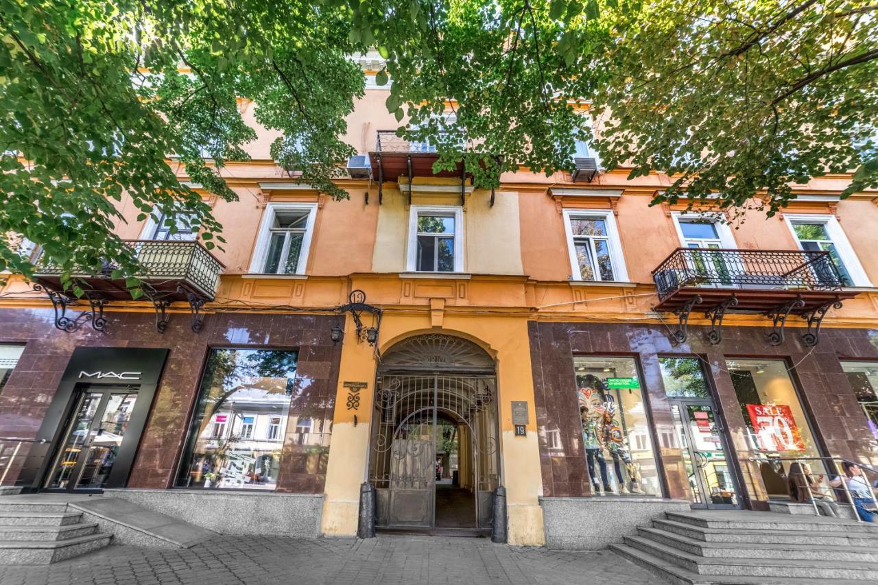 Deribasovskaya Street, 19 Odesa Exterior photo